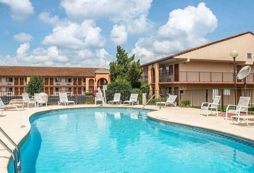 فندق Quality Inn Marianna