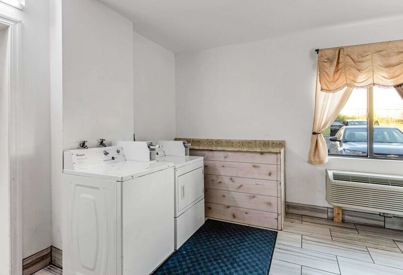 فندق Quality Inn Merriam  Kansas City