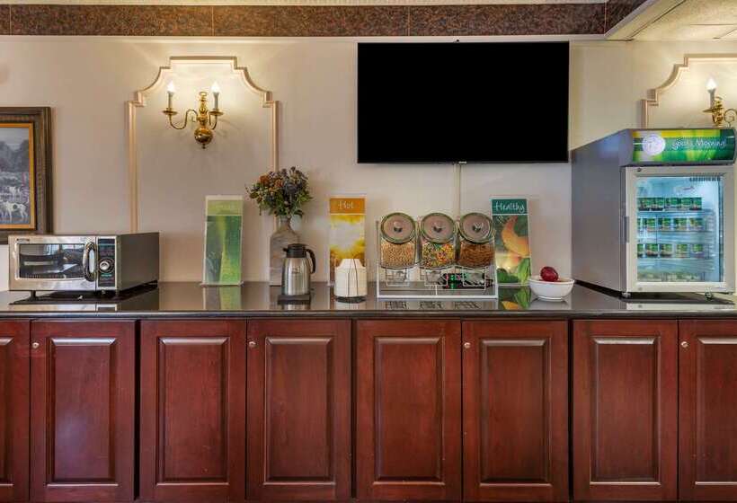 فندق Quality Inn Montgomeryvillephiladelphia