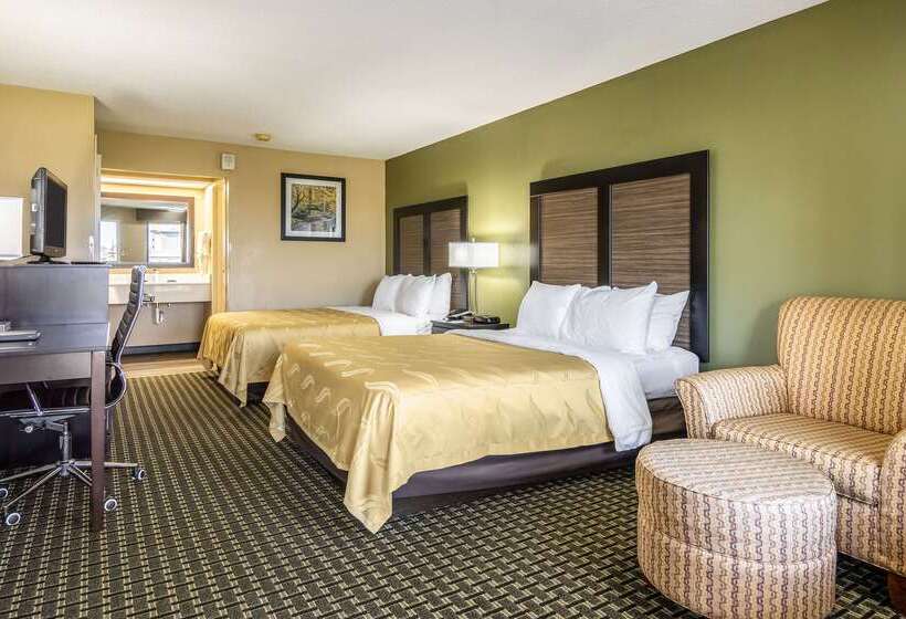 هتل Quality Inn National Fairgrounds Area