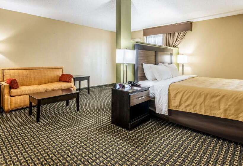 هتل Quality Inn National Fairgrounds Area