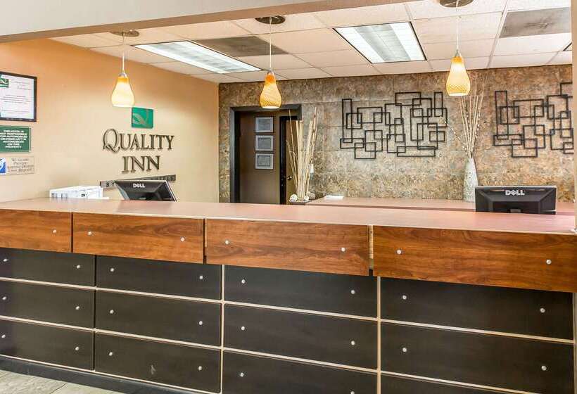 هتل Quality Inn National Fairgrounds Area