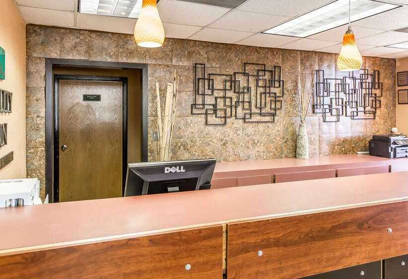 هتل Quality Inn National Fairgrounds Area