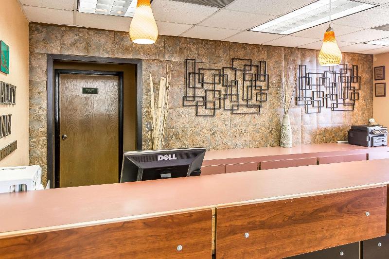 هتل Quality Inn National Fairgrounds Area