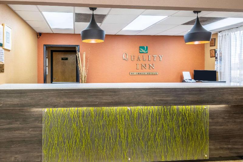 هتل Quality Inn National Fairgrounds Area