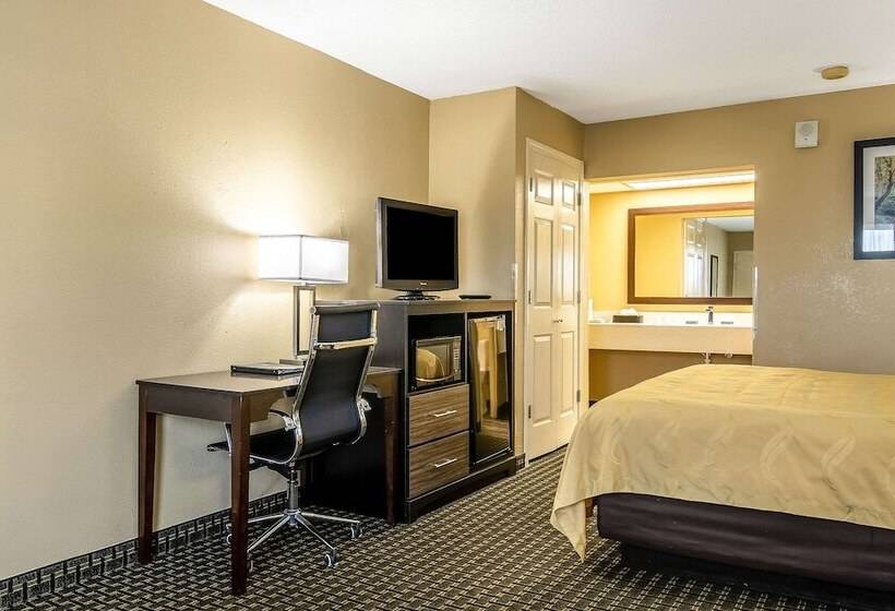 ホテル Quality Inn National Fairgrounds Area
