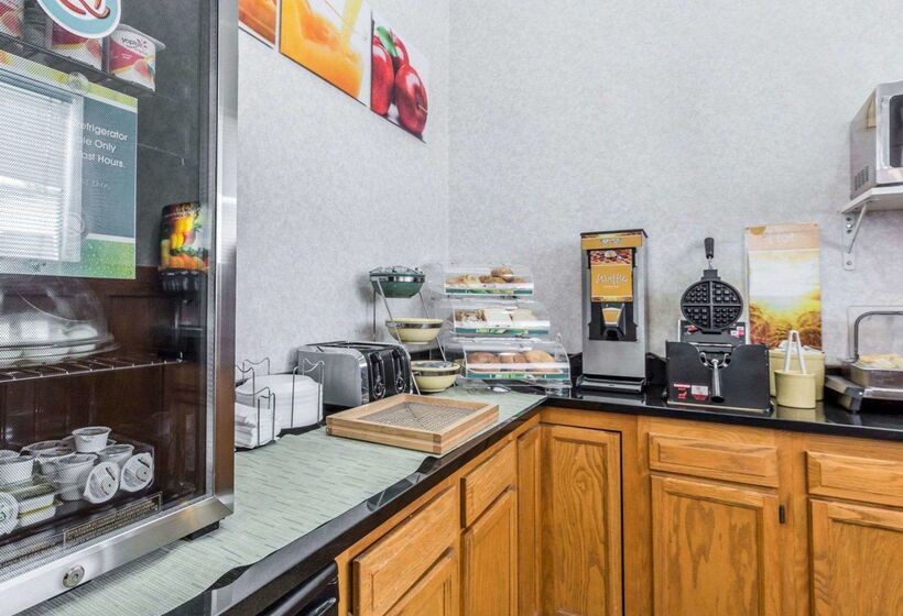 호텔 Quality Inn Pell City I20 Exit 158