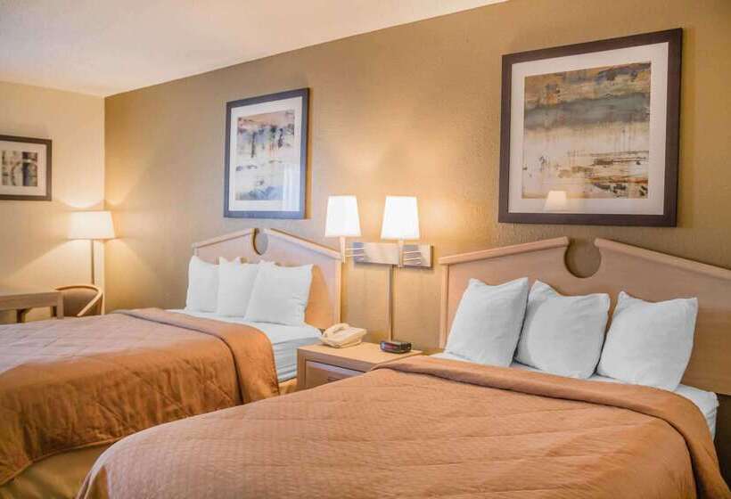 Отель Quality Inn