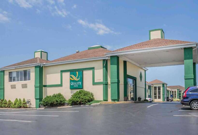 Отель Quality Inn