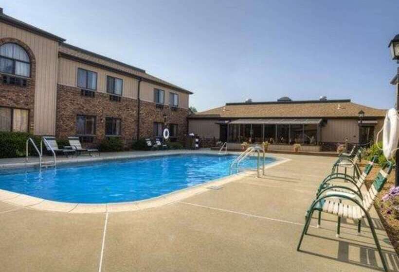 فندق Quality Inn & Suites