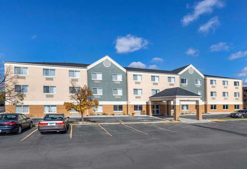 فندق Comfort Inn & Suites