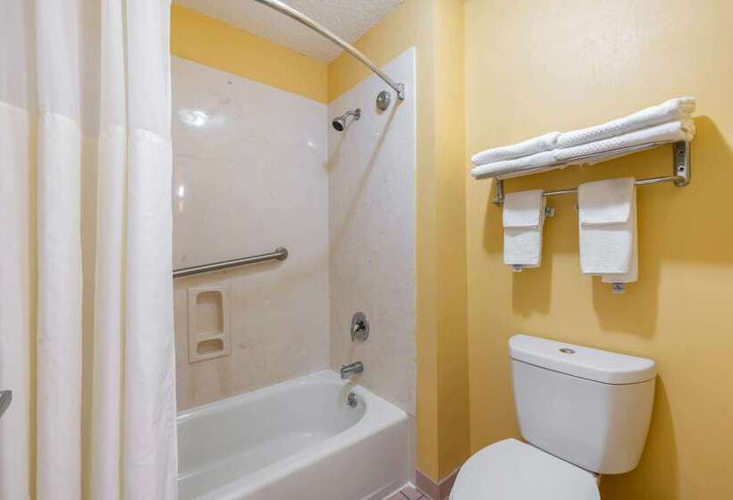 فندق Quality Inn & Suites Mt Dora North