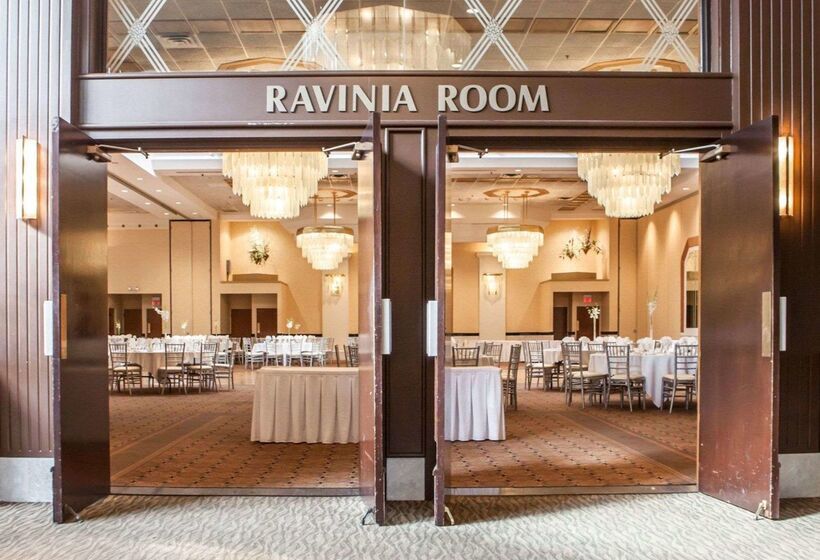 فندق Quality Inn & Suites Orland Park   Chicago