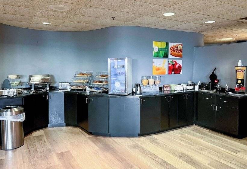 فندق Quality Inn & Suites Orland Park   Chicago