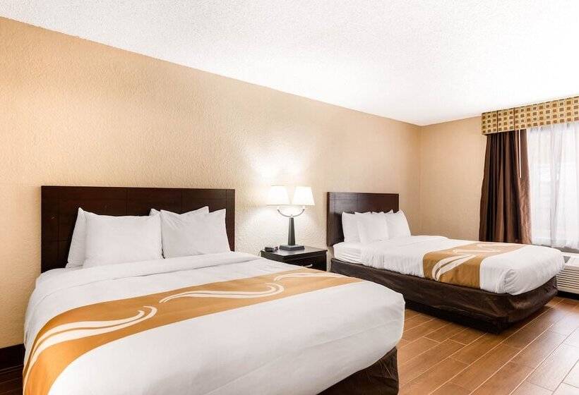 호텔 Quality Inn & Suites Orlando Airport