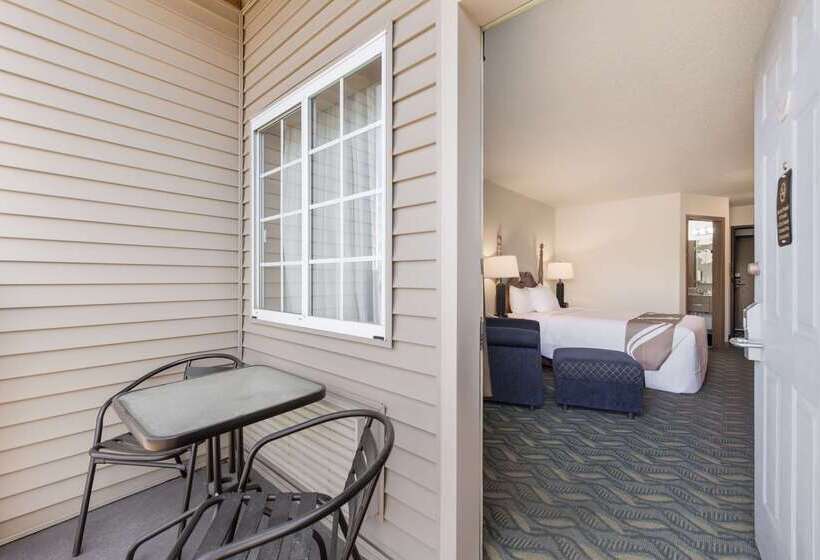 호텔 Quality Inn & Suites Red Wing