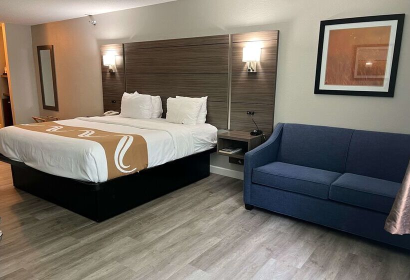 호텔 Quality Inn & Suites Red Wing