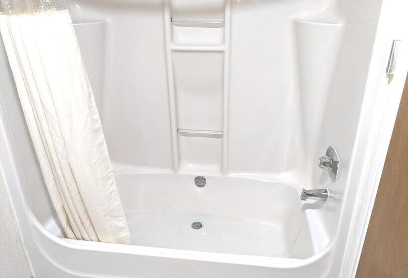 Отель Quality Inn & Suites South San Jose / Morgan Hill