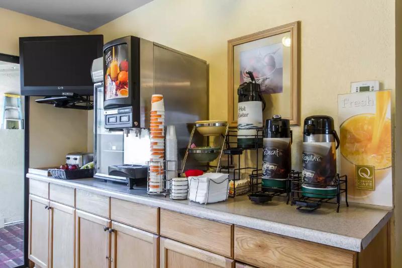 Отель Quality Inn & Suites South San Jose / Morgan Hill