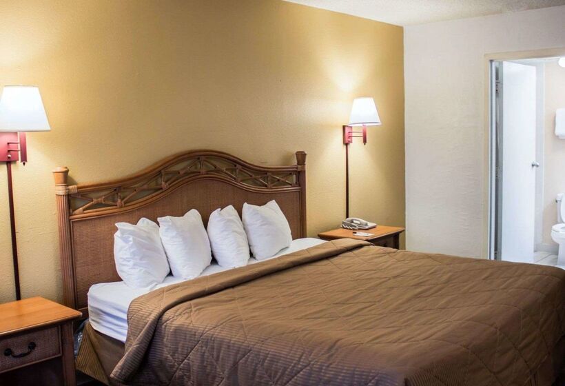 فندق Quality Inn & Suites St Augustine Beach Area