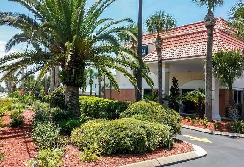 فندق Quality Inn & Suites St Augustine Beach Area