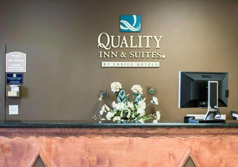 فندق Quality Inn & Suites St Augustine Beach Area