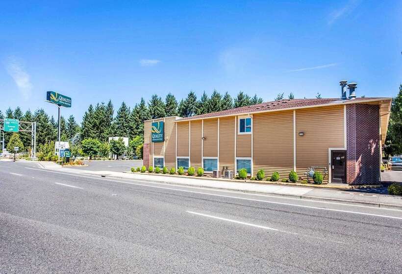 هتل Quality Inn & Suites Vancouver North