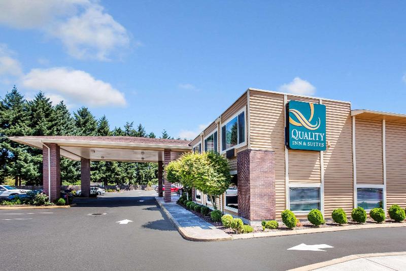 هتل Quality Inn & Suites Vancouver North