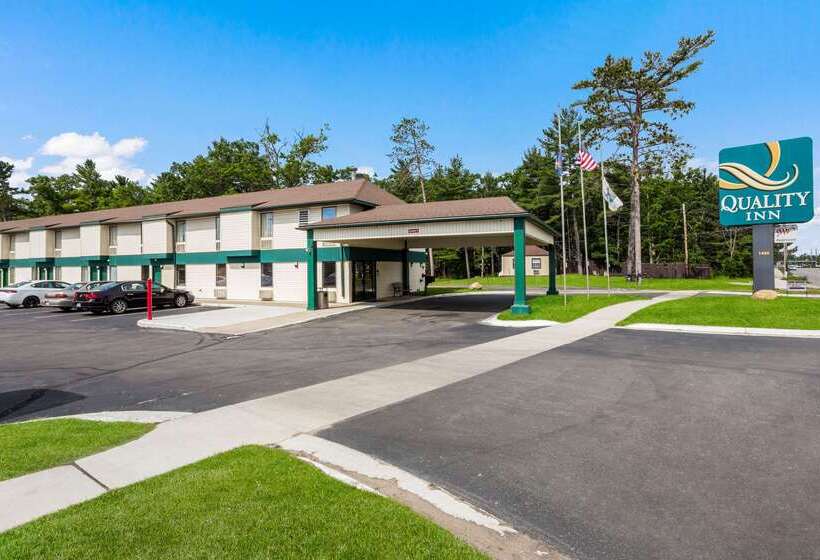 בית מלון כפרי Quality Inn