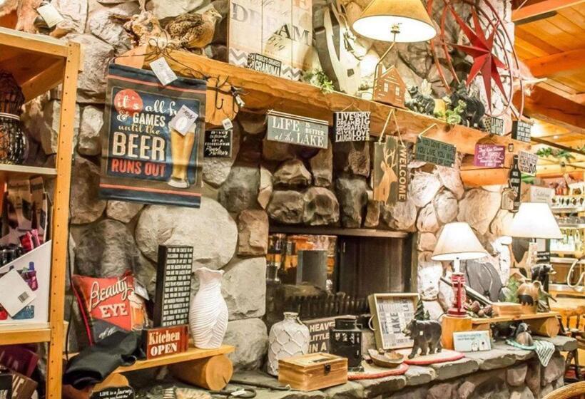 Lumber Jack Lodge, Ascend Hotel Collection