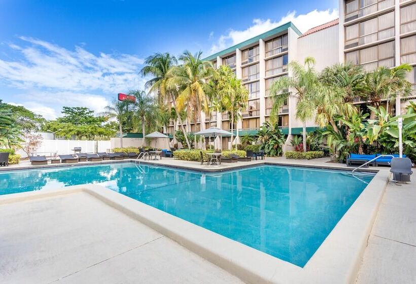 88 Palms Hotel & Event Center