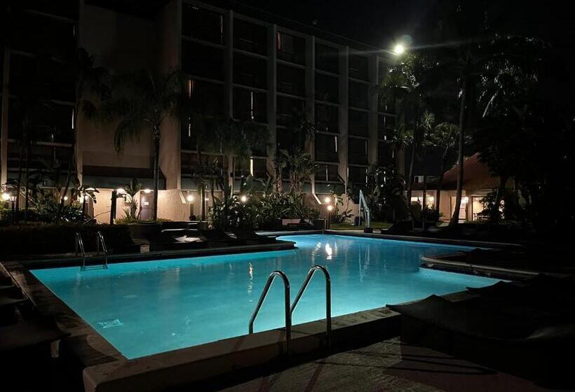 88 Palms Hotel & Event Center