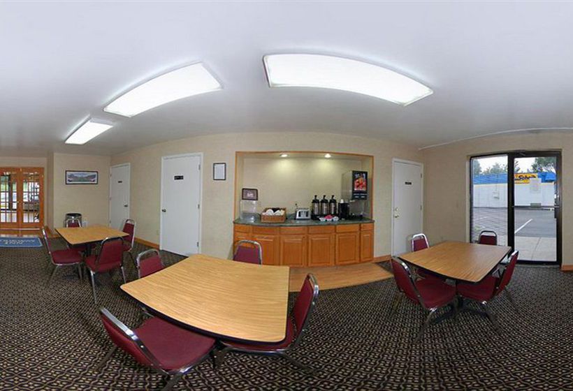 فندق Rodeway Inn Civic Center