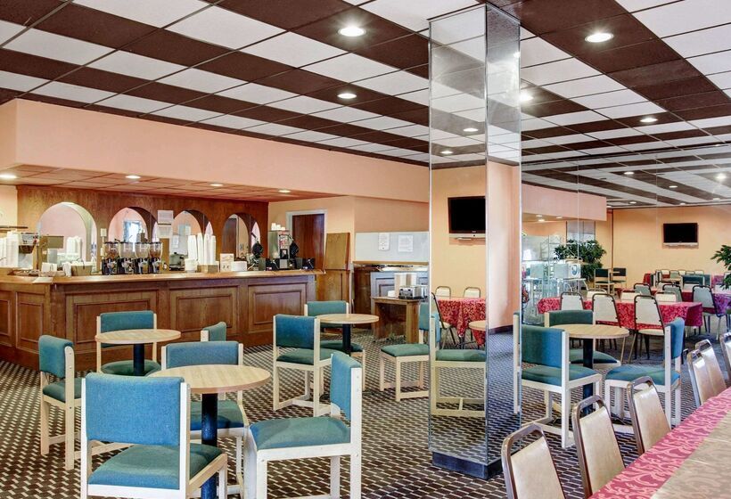 فندق Rodeway Inn New Braunfels