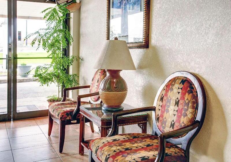 فندق Rodeway Inn New Braunfels