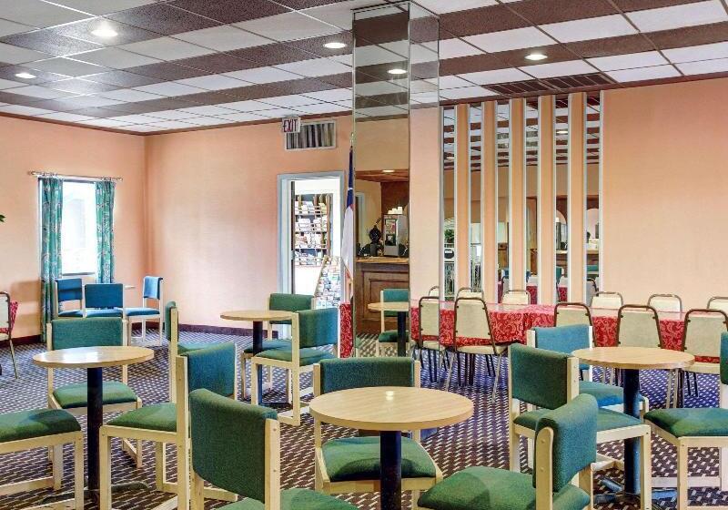 فندق Rodeway Inn New Braunfels