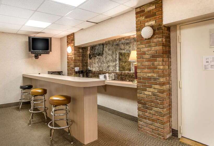 ホテル Rodeway Inn North