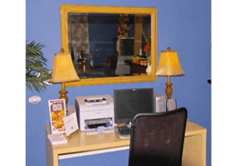 Отель Fairfield Inn & Suites By Marriott San Diego Pacific Beach