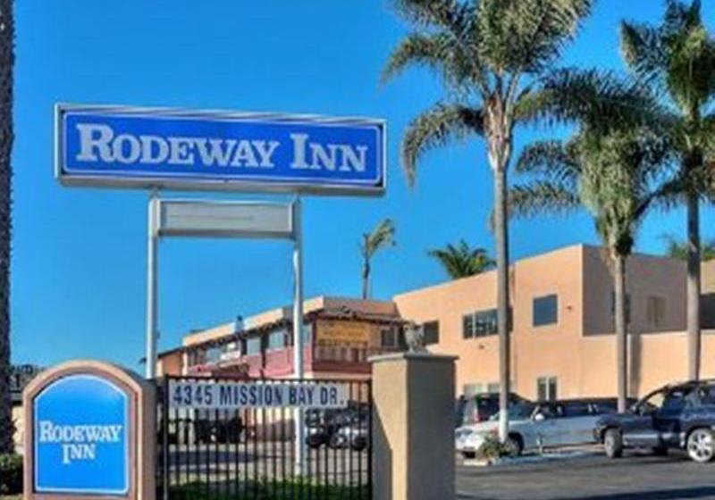 Отель Fairfield Inn & Suites By Marriott San Diego Pacific Beach