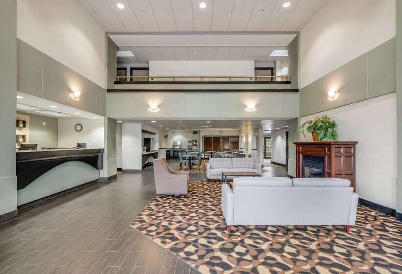 فندق Comfort Suites Stevens Point