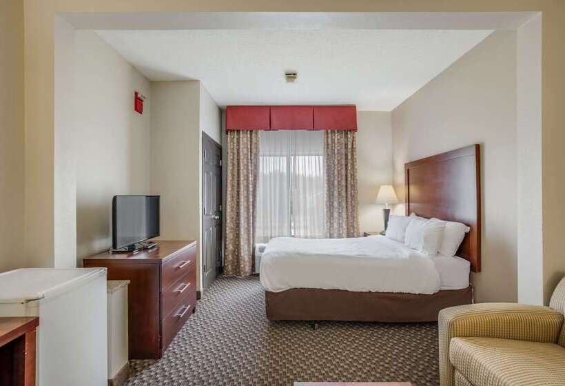 فندق Comfort Suites Stevens Point