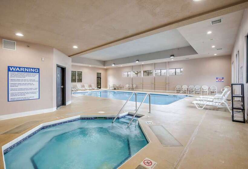 فندق Comfort Suites Stevens Point