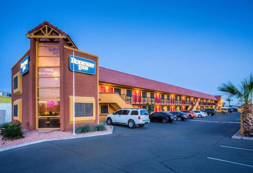 هتل Rodeway Inn Near Az State University