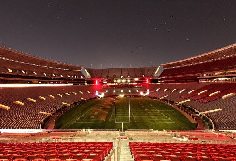 酒店 Rodeway Inn Tuscaloosa Near University