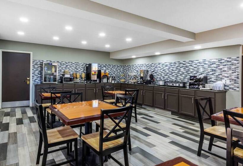 هتل Rodeway Inn Tuscaloosa Near University