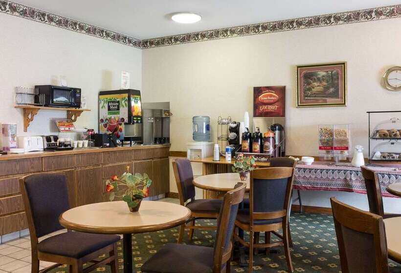 فندق Rodeway Inn