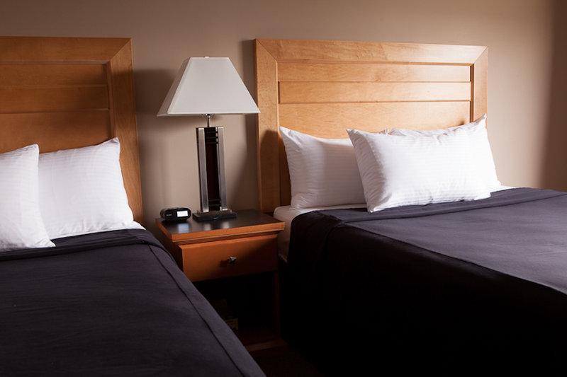 Royal Hotel West Edmonton, Trademark Collection By Wyndham