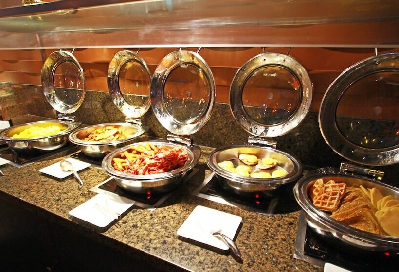 בית מלון כפרי Sawridge Inn And Conference Centre Edmonton South