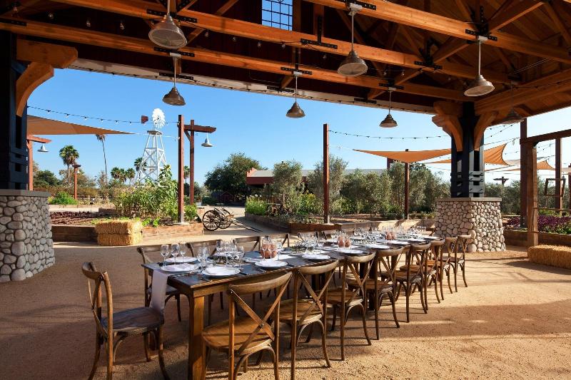 فندق Sheraton Fairplex Suites & Conference Center