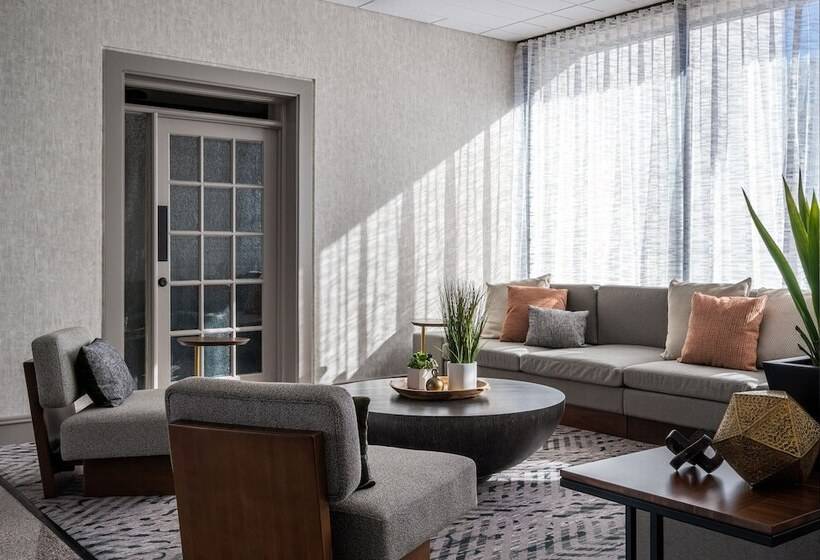 Отель Sheraton Reston